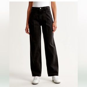 Abercrombie & Fitch High Rise Loose Jean